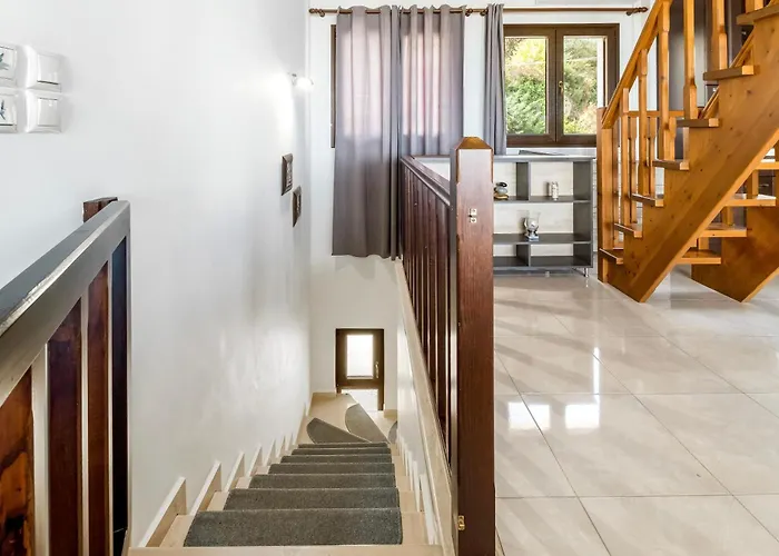 בית נופש Remvi House *