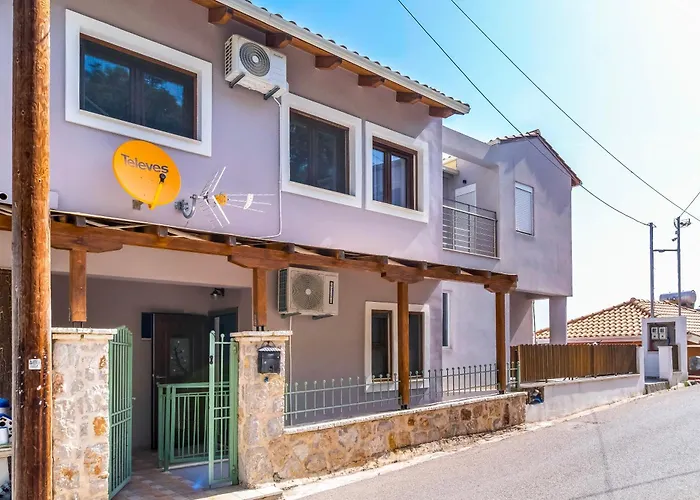 Remvi House בית נופש Lefkáda