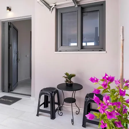 Remvi House Case de vacanță