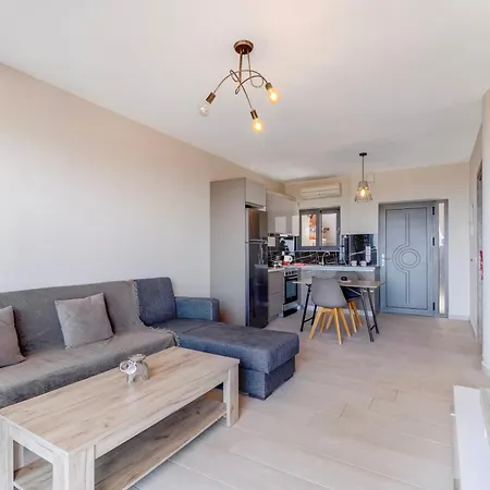 Remvi House Lefkada City